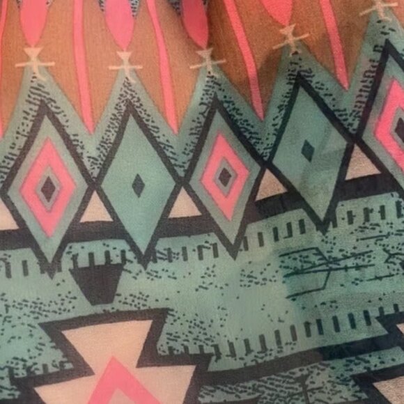 Tolula Teal Aztec Pattern Shorts Jumper Romper Size Med GUC #M-002 - Picture 2 of 3